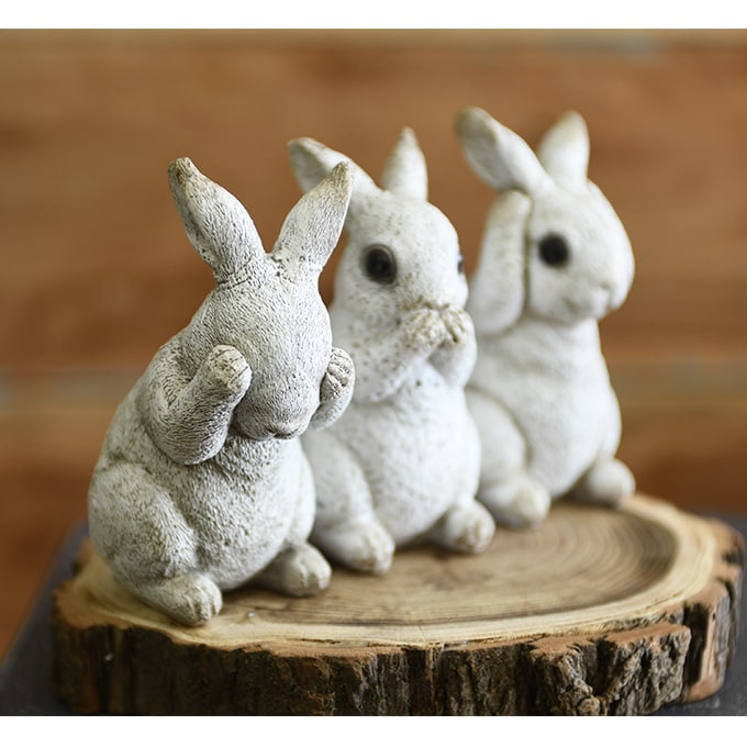アンティーク 見ざるウサギ ホワイト  ガーデン 置物 うさぎ ラビット かわいい 飾り 動物 雑貨  